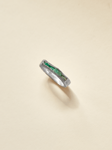Anillo Canoa Esmeralda plata ley 950 Talla 6