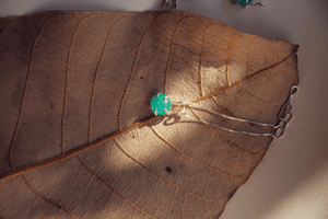 Collar Esmeralda Pulida Grande Plata Ley 950