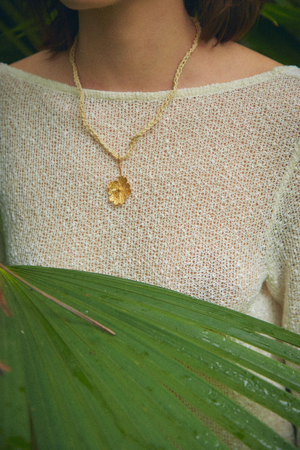 Collar azulillo Pistilo dorado - Pequeño