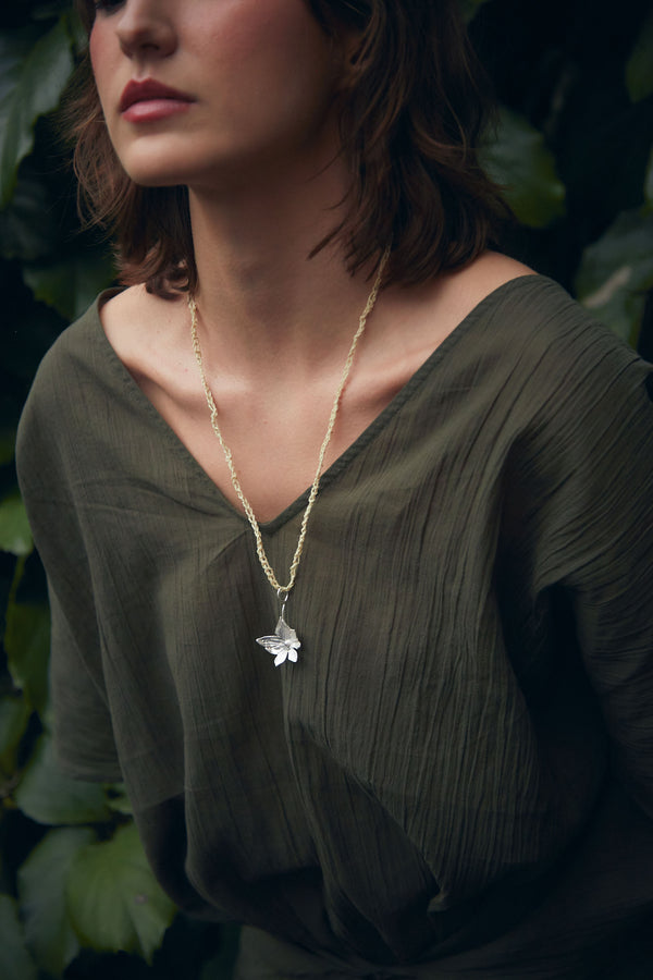 Collar Clavellino Pistilo Plata Ley - Grande