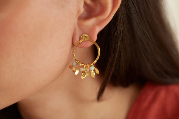 Aretes Midi Circulo Hojas Chiribiquete Dorado
