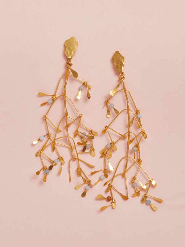 Aretes Maxi Hojas Piedras Chiribiquete Dorado