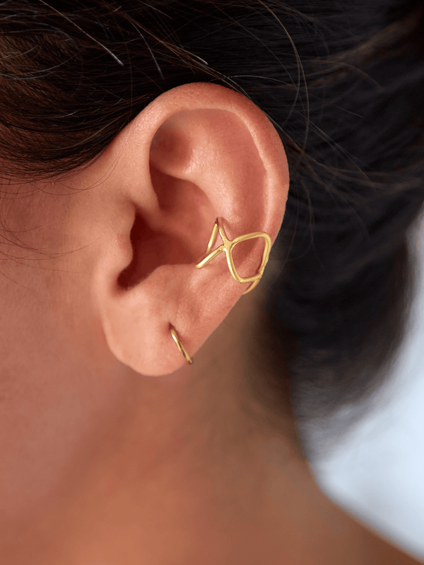 Earcuff Atarraya Pequeño Dorado