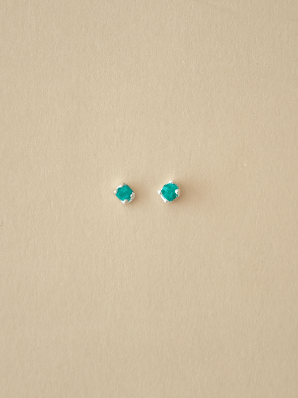 Aretes Vetas Mini Esmeralda en Bruto Plata ley 950