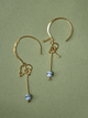 Aretes Gancho Doradas Popurri Agata Redonda Gris Blanco