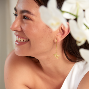 Aretes Palito Racimo Hojitas Dorado