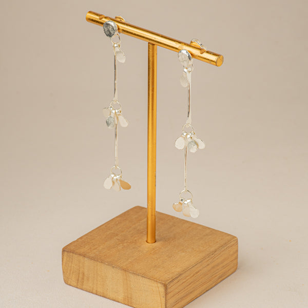Aretes Largos Semilla Sagrada Plateado