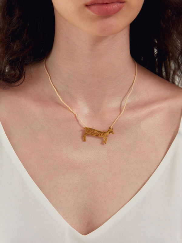 Collar Cumare Venado Dorado