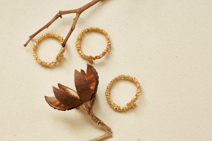 Anillo palito palma dorado - Pilú Joyería. Joyas y accesorios con diseños exclusivos