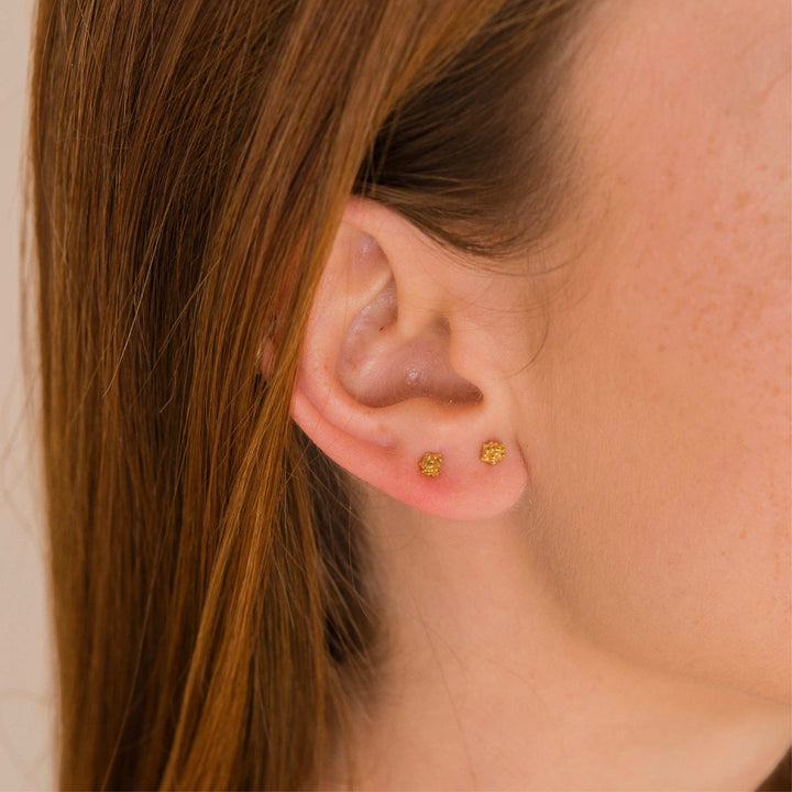 Aretes mini suculentica baño oro - Pilú Joyería. Joyas y accesorios con diseños exclusivos