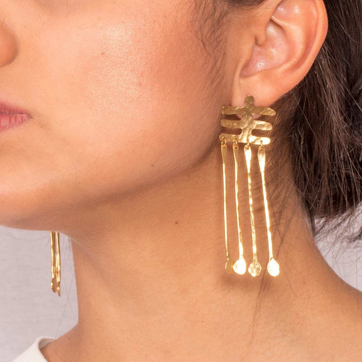 Aretes Lunula - Pilú Joyería. Joyas y accesorios con diseños exclusivos