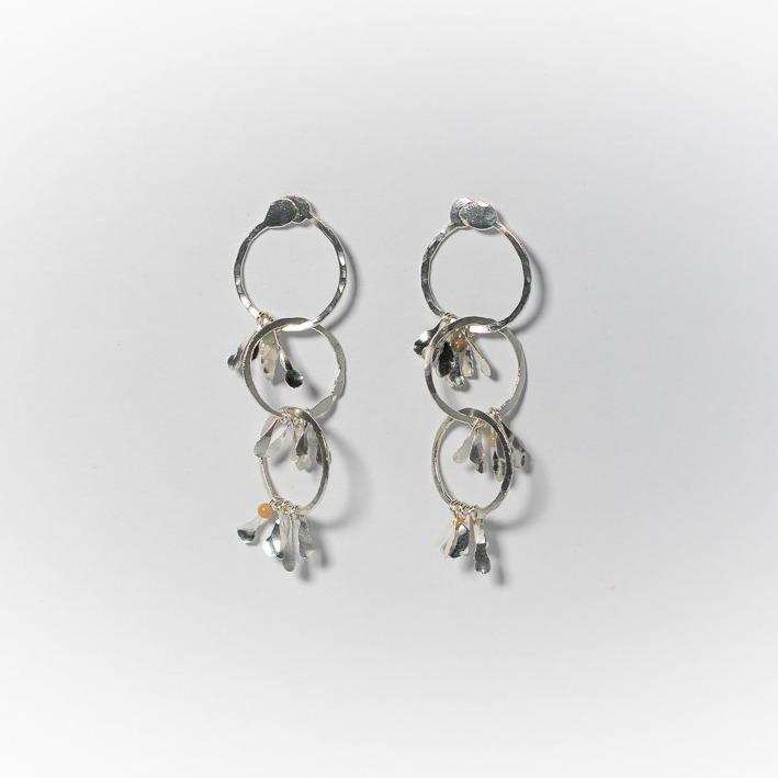 Aretes triples aro Chiribiquete plateado - Pilú Joyería. Joyas y accesorios con diseños exclusivos