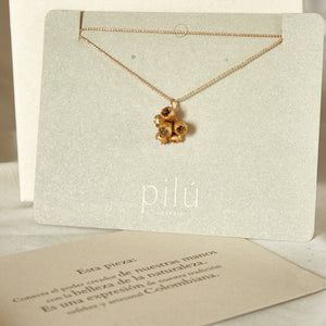 Collar Racimo Campanita Eucalipto Baño de Oro