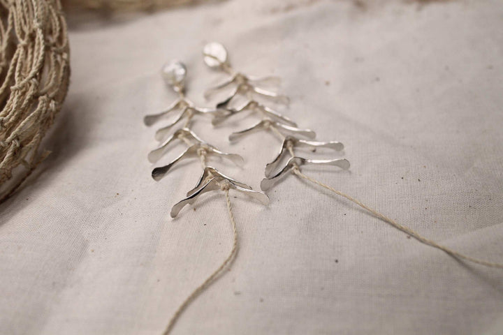 Aretes Espiga Poste del Mundo baño Plata - Pilú Joyería. Joyas y accesorios con diseños exclusivos